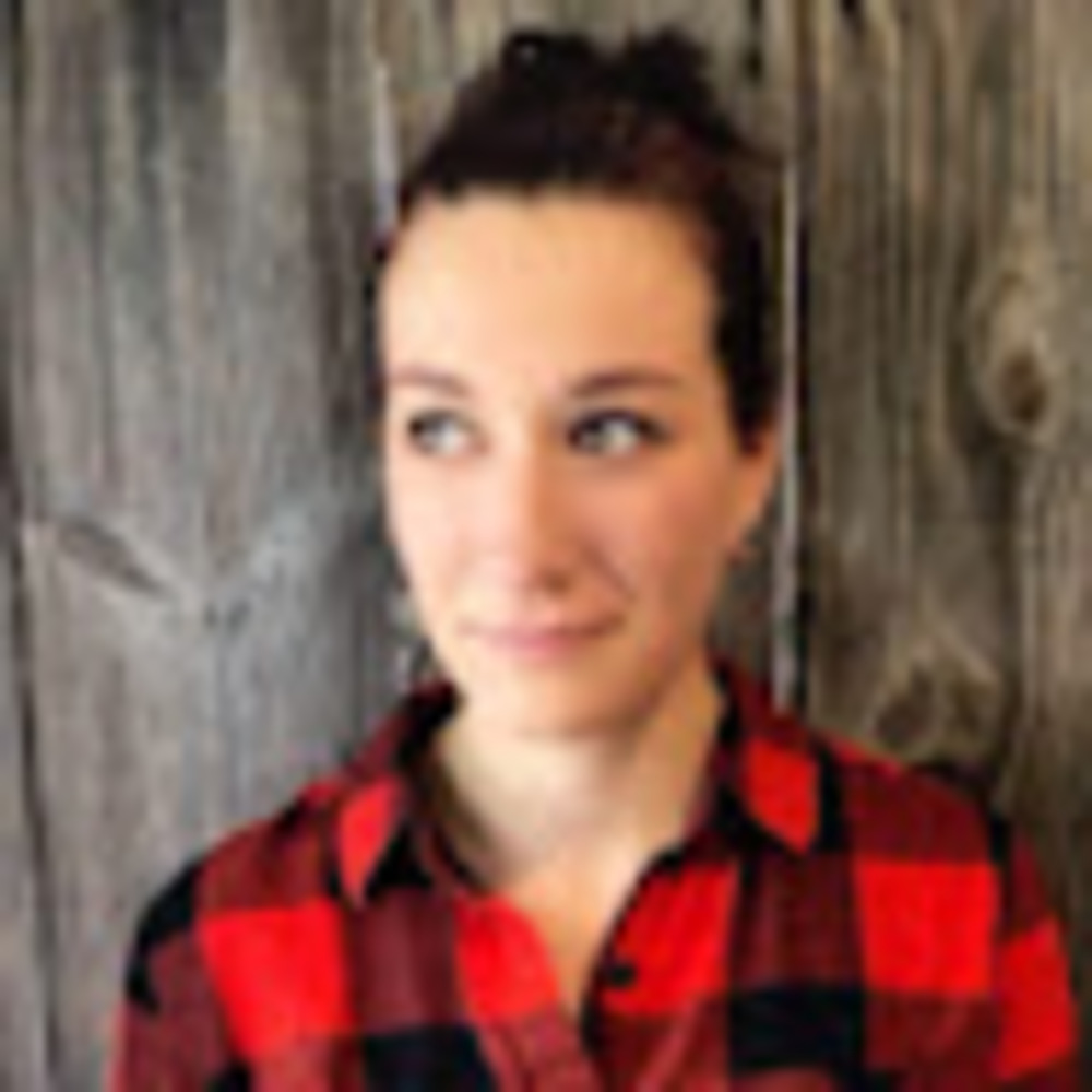 Meet your Posher, Julia